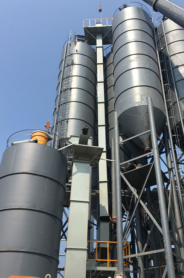 板鏈?zhǔn)蕉肥教嵘龣C 板鏈?zhǔn)蕉肥教嵘龣C